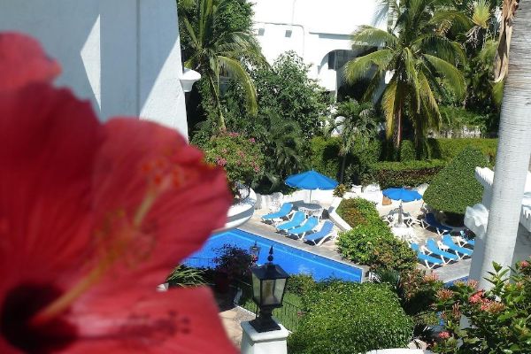 Dolphin Cove Inn (Manzanillo)